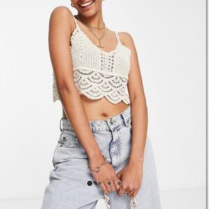 ASOS beige woven crop tank fits like a M/L